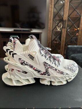 White Sculpted Sole Athletic Sneakers with Black & Pink Splatter